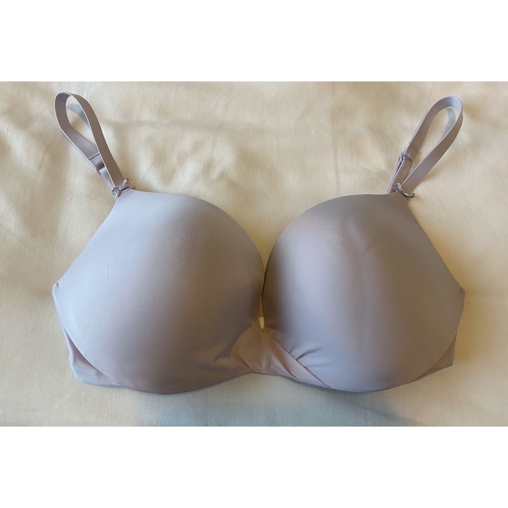 Victoria’s Secret Plunge Padded Bra